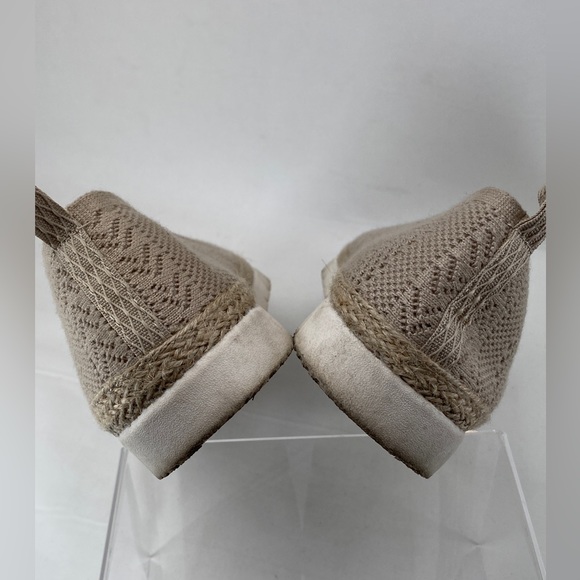 BOBS from Skechers Tan Knit Slip on size 10 - Picture 11 of 14